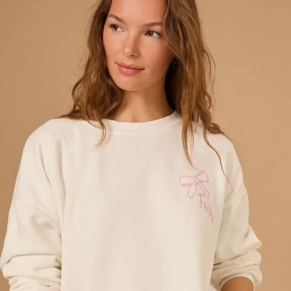 Altar’d State Faith Over Fear Crewneck - Picture 2 of 8